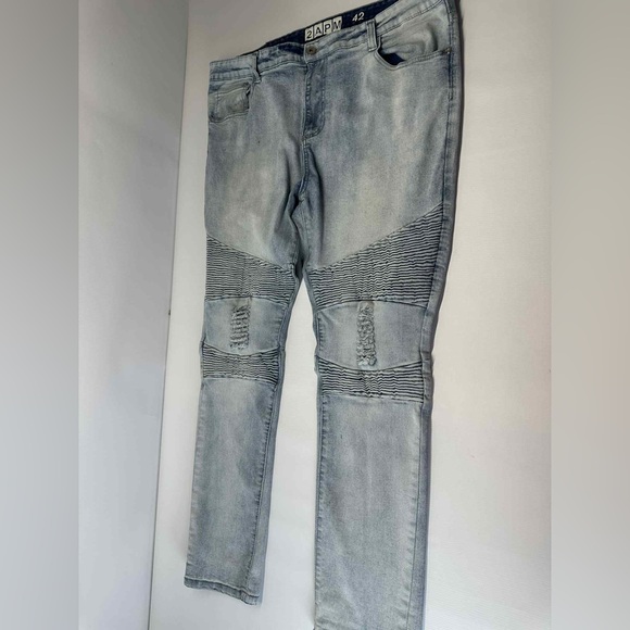 2APM Light Blue Distressed Jeans Size 42 - Picture 1 of 4